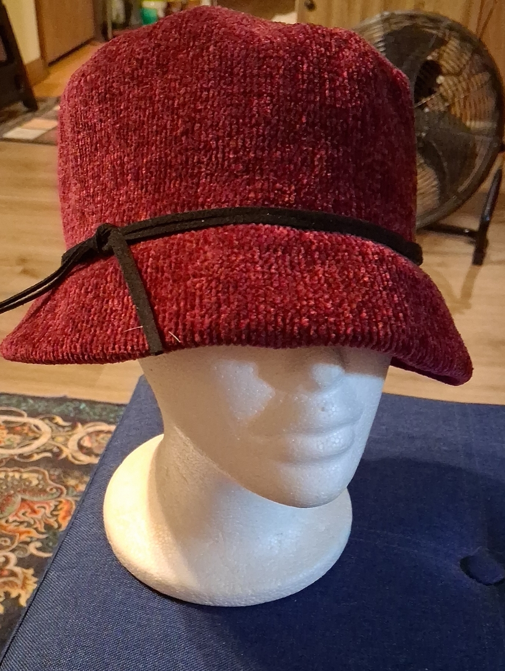 Unisex Burgundy Knit Bucket Hat